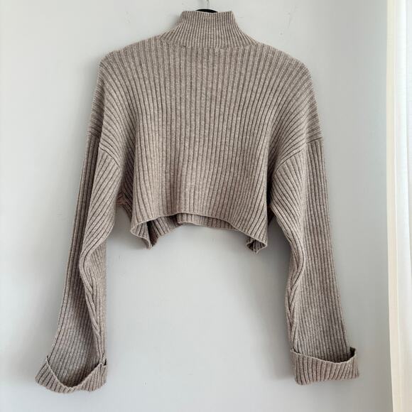 Zara Womens Ribbed Crop Pullover Sweater S Beige Cuff Sleeves Mock Neck Oversize - Picture 2 of 9
